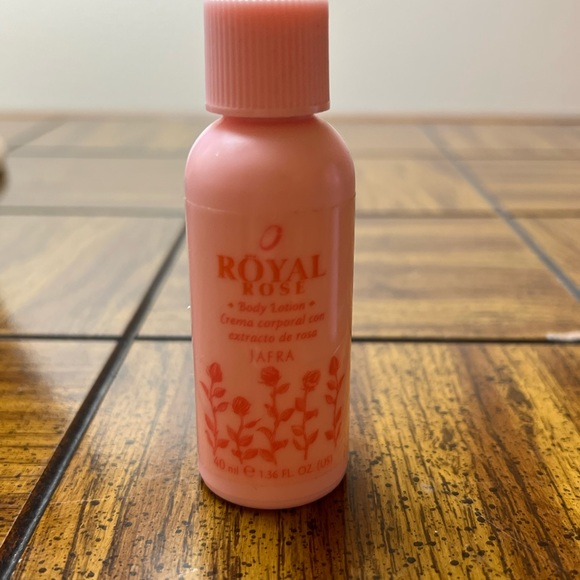 Jaffa Royal Travel Size set of 4. - 3/20 - Picture 2 of 8